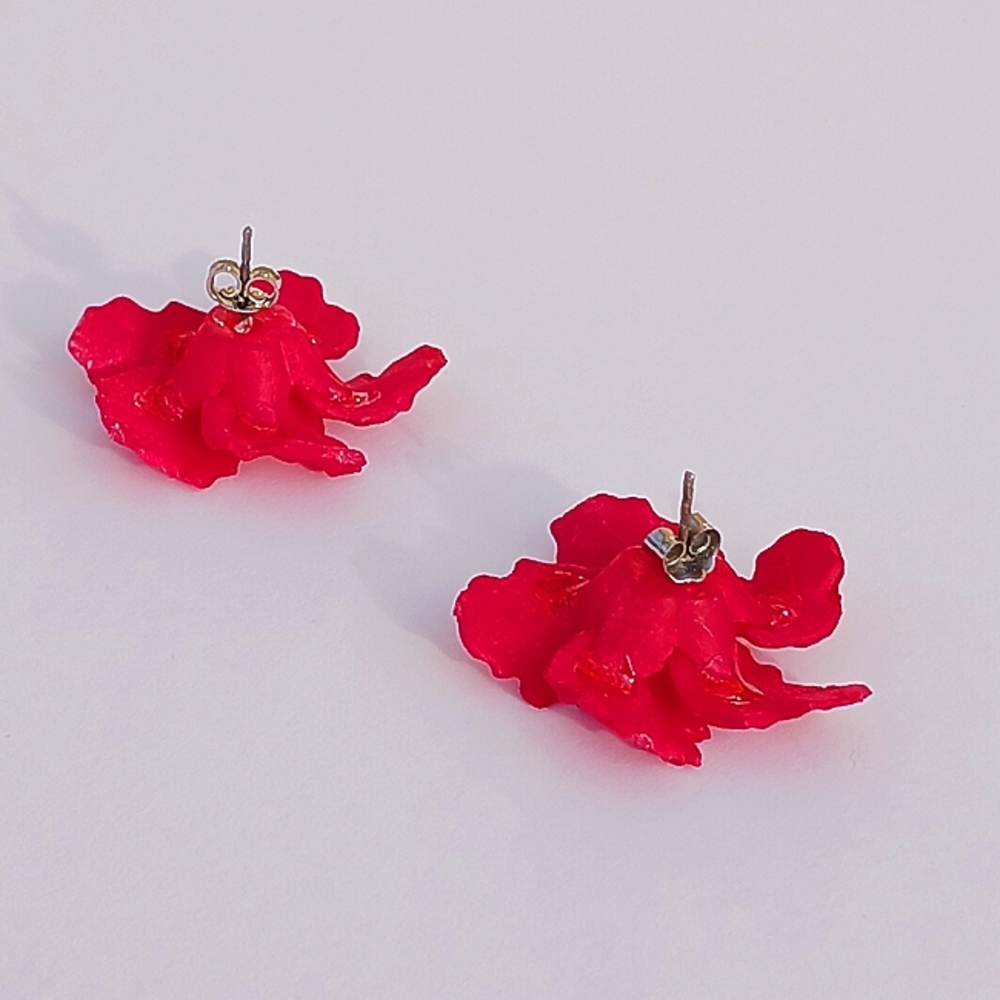 FLOWER EARRINGS floral vintage West Germany pierced pearl Molded Plastic - Picture 5 of 7